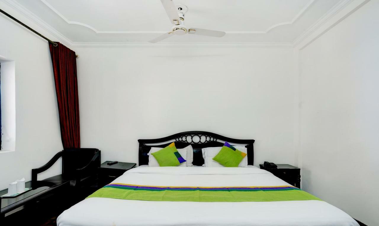 Treebo Trend Mussoorie Club Hotel เดห์ราดุน ภายนอก รูปภาพ