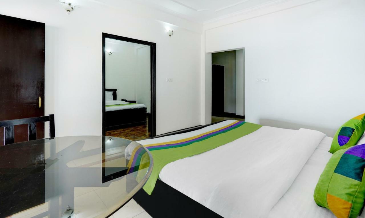 Treebo Trend Mussoorie Club Hotel เดห์ราดุน ภายนอก รูปภาพ