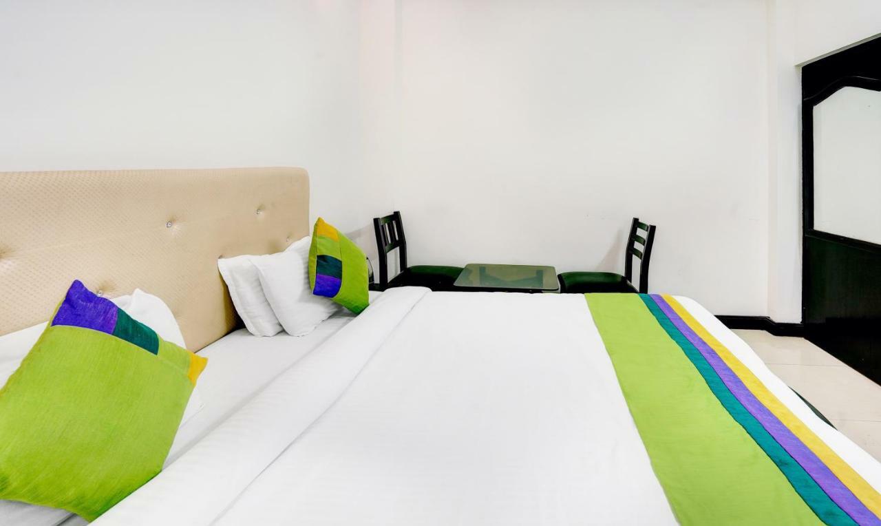 Treebo Trend Mussoorie Club Hotel เดห์ราดุน ภายนอก รูปภาพ